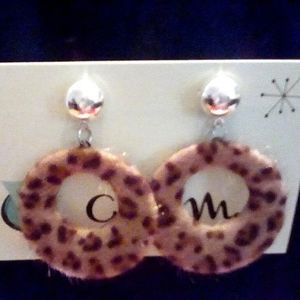 1950s Style Fluffy Fuzzy Leopard Hoop Earrings/Retro Rockabilly/Pin Up